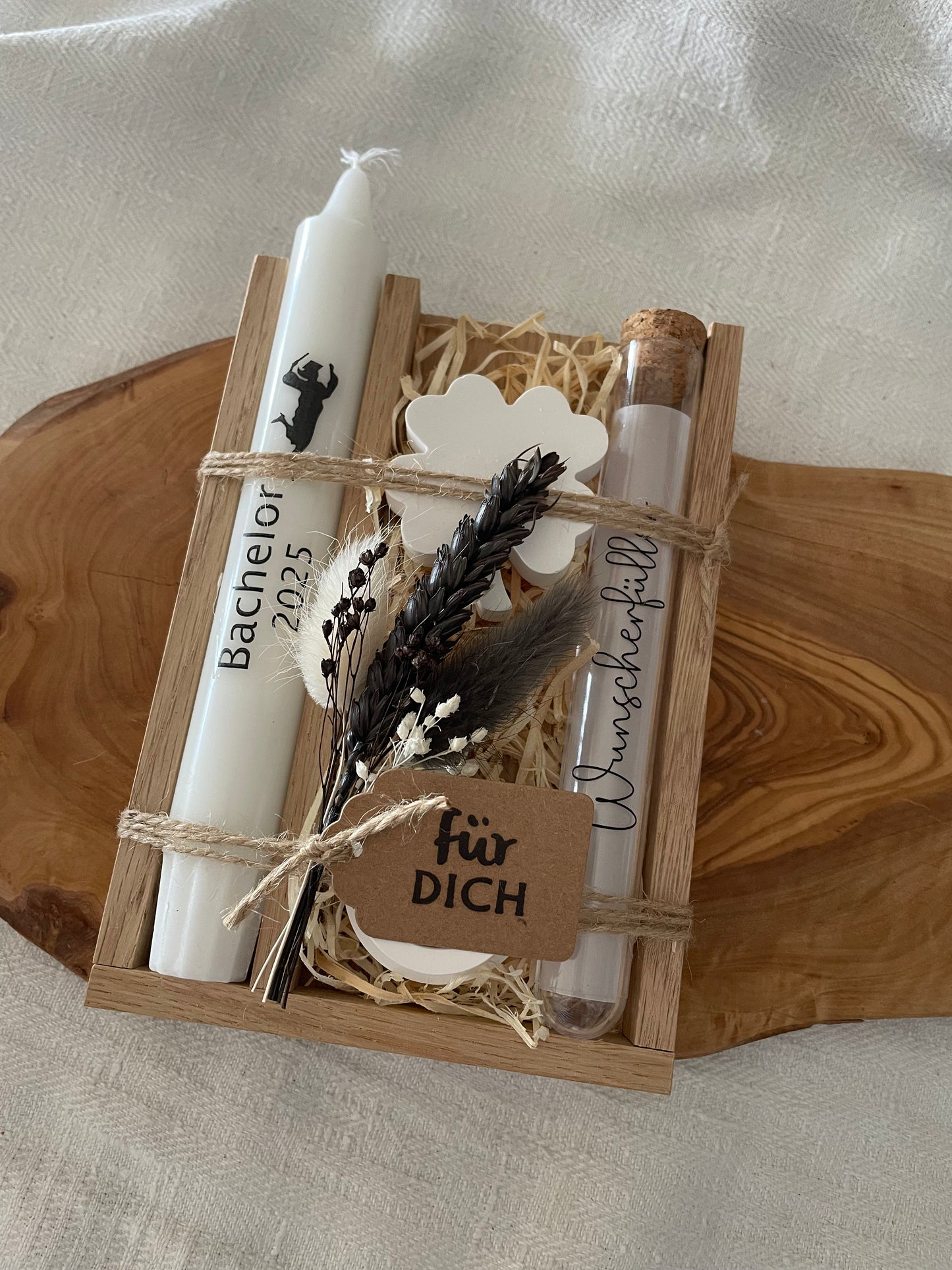 Geschenkset zum Bachelor, Master, Abschluss, Promotion oder Doktor / mit Geldröhrchen / Geldgeschenk / Kerzenbotschaft / Glückwünsche