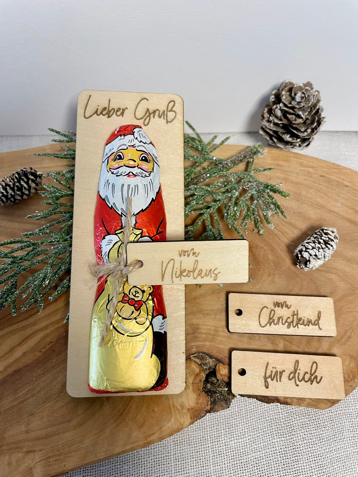 Lieber Gruß vom Nikolaus / vom Christkind / für dich / kleines Geschenk für z.B. Arbeitskollegen / Tischdeko / Gastgeschenk / Schokoladenhalter /